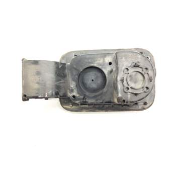 Recambio de tapa exterior combustible para renault scenic ii 1.6 16v referencia OEM IAM 8200139543  
