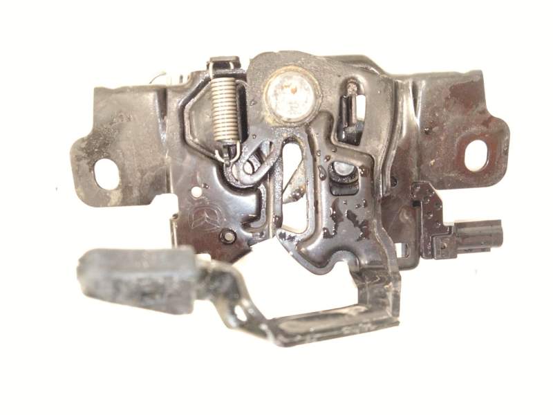 Recambio de cerradura capot para mazda cx-30 (dm, dt, ed) skyactiv-g m hybrid referencia OEM IAM BCJH56627B  