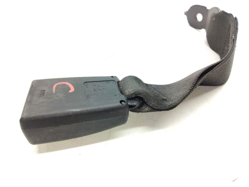 Recambio de enganche cinturon trasero central para bmw 7 (f01, f02, f03, f04) 730 d referencia OEM IAM 911961102  