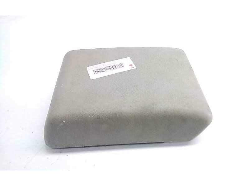 Recambio de apoyabrazos central para nissan terrano/terrano.ii (r20) elegance referencia OEM IAM   