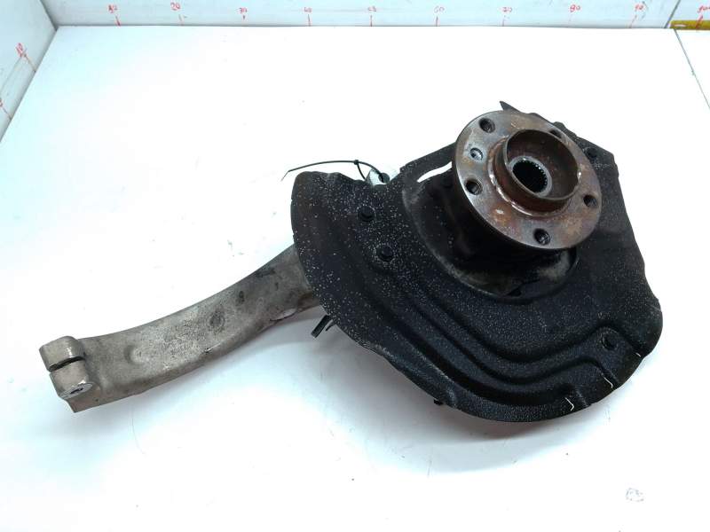 Recambio de mangueta delantera izquierda para bmw 3 (e90) 330 d referencia OEM IAM 31216773783  