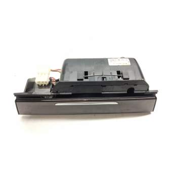 Recambio de cenicero para bmw 7 (f01, f02, f03, f04) 730 d referencia OEM IAM 9182502  