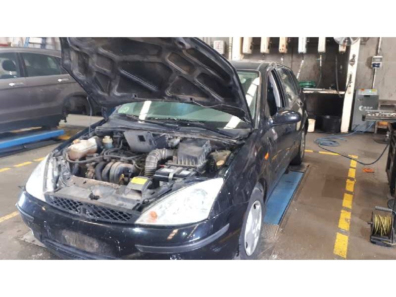 ford focus berlina (cak) del año 2004