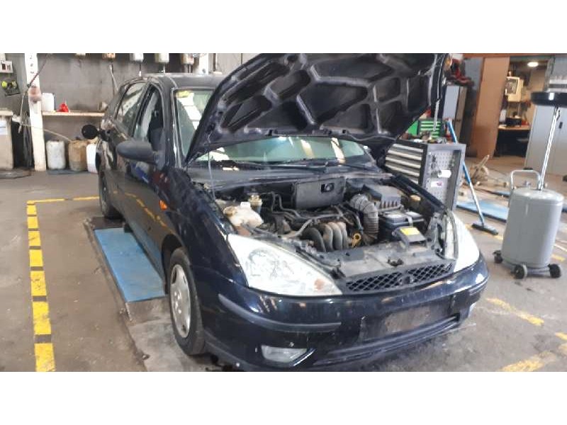 ford focus berlina (cak) del año 2004