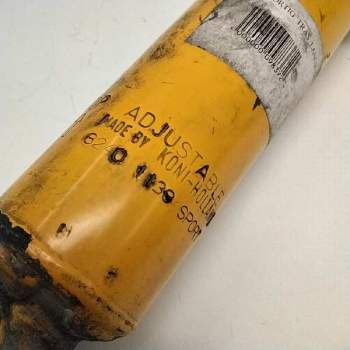 Recambio de amortiguador trasero para lancia delta 1.9 turbodiesel cat referencia OEM IAM 82401130  9837