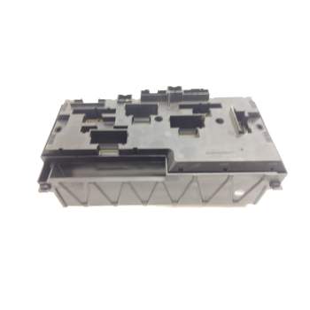 Recambio de caja reles para bmw 7 (f01, f02, f03, f04) 730 d referencia OEM IAM 915132002  