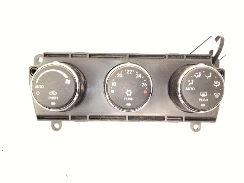 Recambio de mando calefaccion aire acondicionado para dodge nitro 2.8 crd referencia OEM IAM 55111832AD  