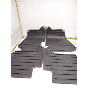 Recambio de alfombra para land rover discovery sport referencia OEM IAM C7U5A  GOMA