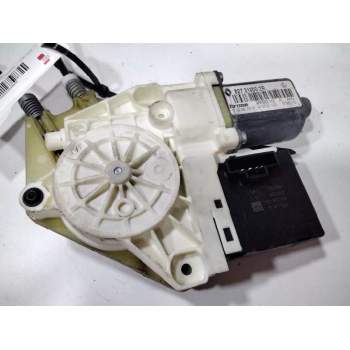 Recambio de elevalunas trasero izquierdo para renault megane iii berlina 5 p expression referencia OEM IAM 827310002R  