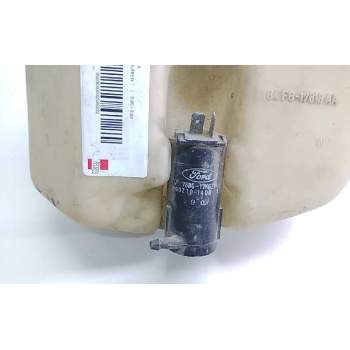 Recambio de deposito limpia para ford fiesta courier referencia OEM IAM 84FG17618AA  
