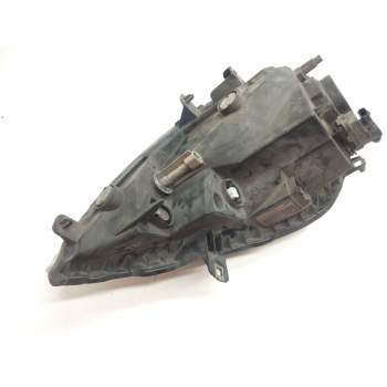 Recambio de faro izquierdo para renault trafic iii autobús (jg_) 1.6 dci 140 (jgma) referencia OEM IAM 8200701354  