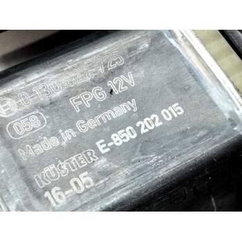 Recambio de motor elevalunas trasero izquierdo para seat leon st (5f8) reference connect referencia OEM IAM 0130822275  