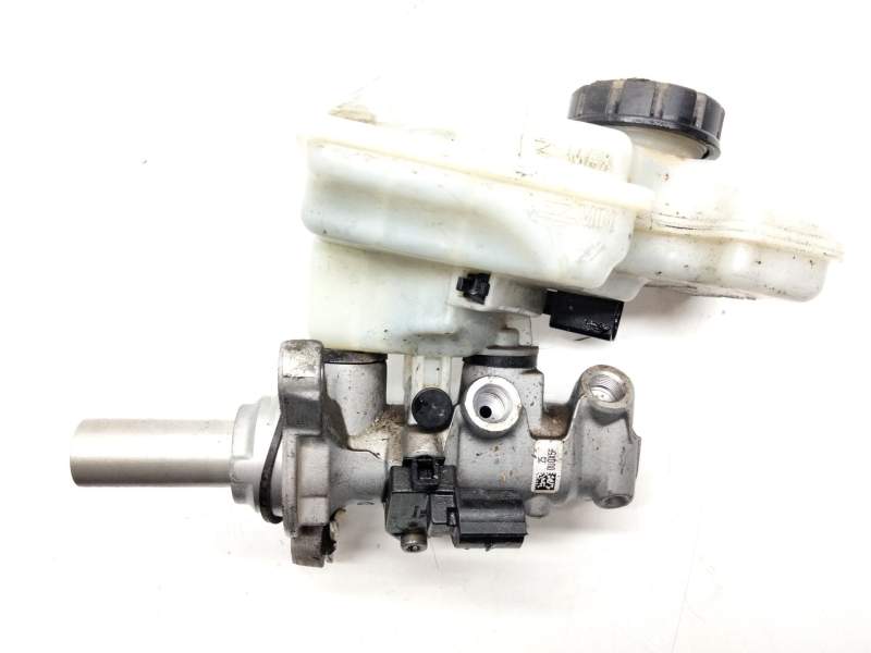 Recambio de bomba freno para seat leon st (5f8) reference connect referencia OEM IAM 5Q1611301D  