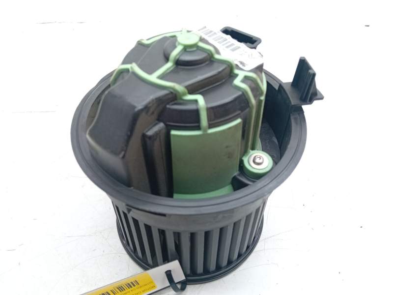 Recambio de motor calefaccion para citroën c4 aircross 1.6 hdi 115 referencia OEM IAM T1011131B  