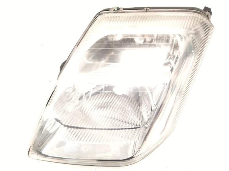 Recambio de faro izquierdo para citroën c2 (jm_) 1.4 referencia OEM IAM 9680128380  