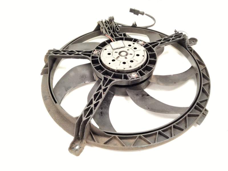 Recambio de electroventilador para mini mini (r56) one referencia OEM IAM 0130303019  