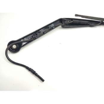Recambio de brazo limpia delantero izquierdo para scania r480 referencia OEM IAM   