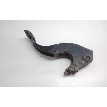 Recambio de pedal embrague para ford fiesta courier referencia OEM IAM 83FB7520AF  