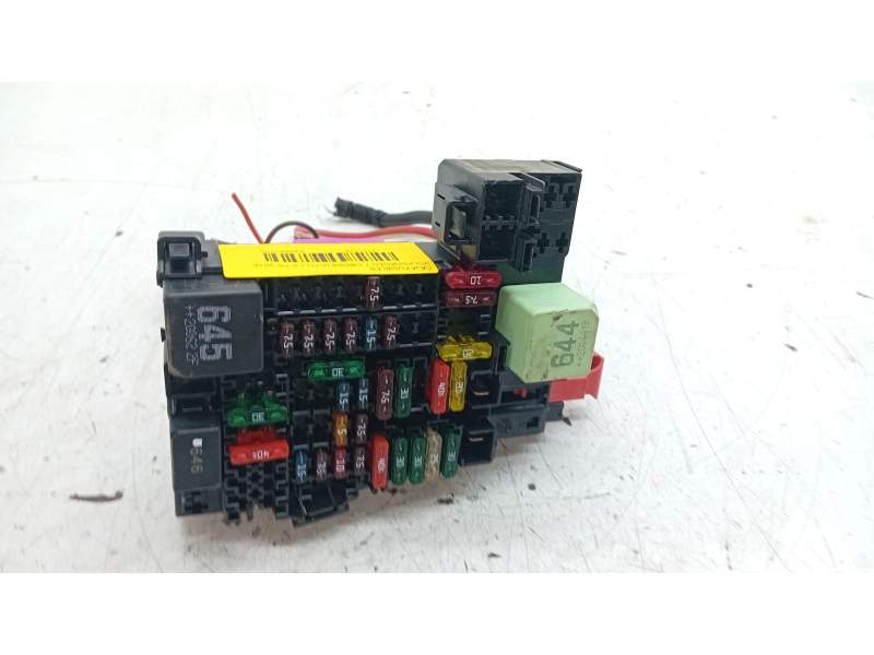 Recambio de caja fusibles para volkswagen t-cross (c11, d31) 1.0 tsi referencia OEM IAM 2Q0937615A  