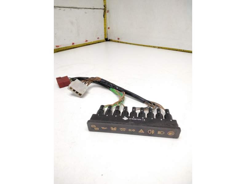 Recambio de varios para nissan trade furgoneta 2.0 d referencia OEM IAM 01506194  LUCES TESTIGOS