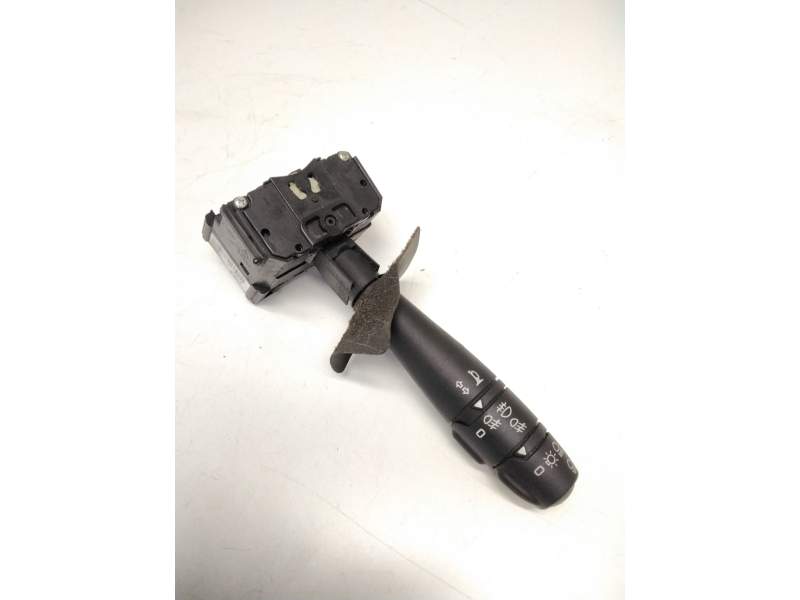 Recambio de mando luces para nissan cabstar 09.06 2.5 diesel referencia OEM IAM 36841B  