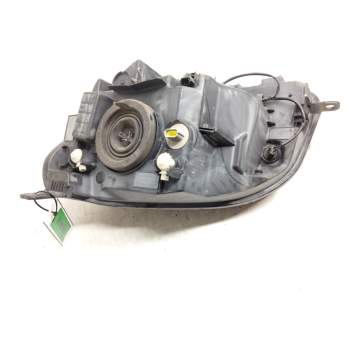 Recambio de faro derecho para chevrolet orlando ltz referencia OEM IAM   