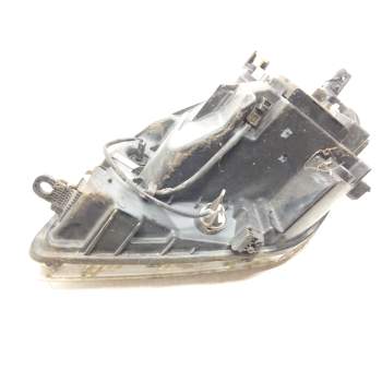 Recambio de faro derecho para chevrolet orlando ltz referencia OEM IAM   