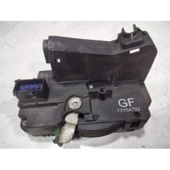 Recambio de cerradura puerta delantera derecha para opel meriva 1.6 16v referencia OEM IAM 13154792  