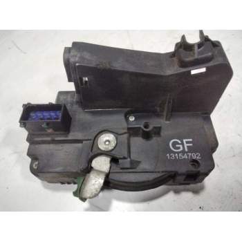 Recambio de cerradura puerta delantera derecha para opel meriva 1.6 16v referencia OEM IAM 13154792  