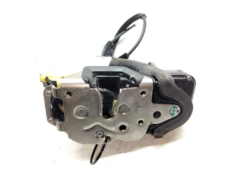 Recambio de cerradura puerta delantera derecha para chevrolet orlando ltz referencia OEM IAM 13579523  