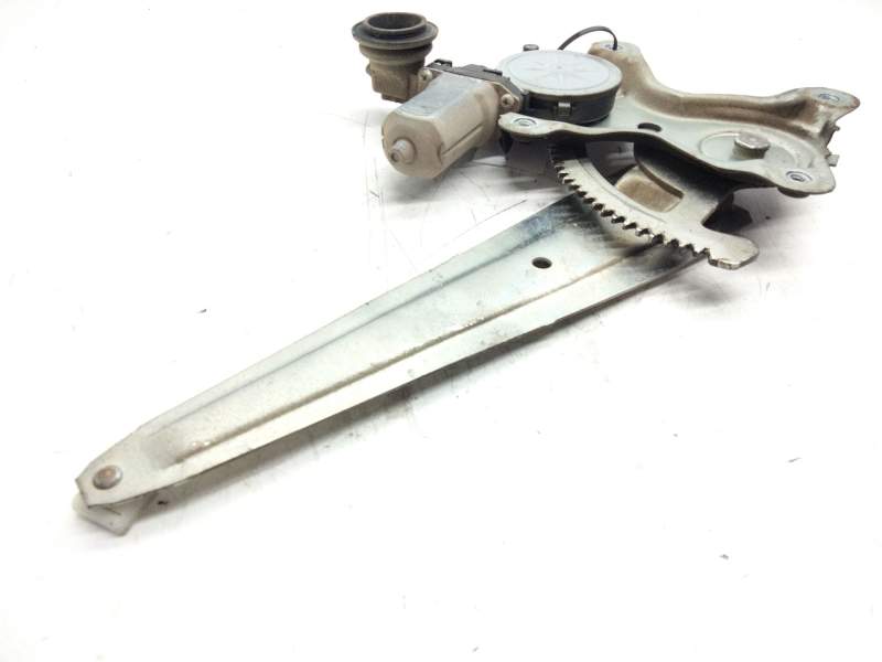 Recambio de elevalunas trasero derecho para toyota rav 4 (a3) 2.2 turbodiesel cat referencia OEM IAM   