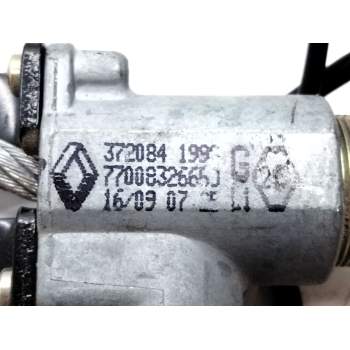 Recambio de enganche delantero derecho para renault megane scénic (ja0/1_) 1.9 dti (ja0n) referencia OEM IAM 77008326650  