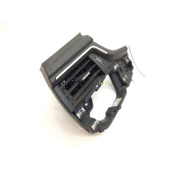 Recambio de aireador izquierdo para audi a4 berlina (8w2) 2.0 16v tdi referencia OEM IAM 8W1820901B  