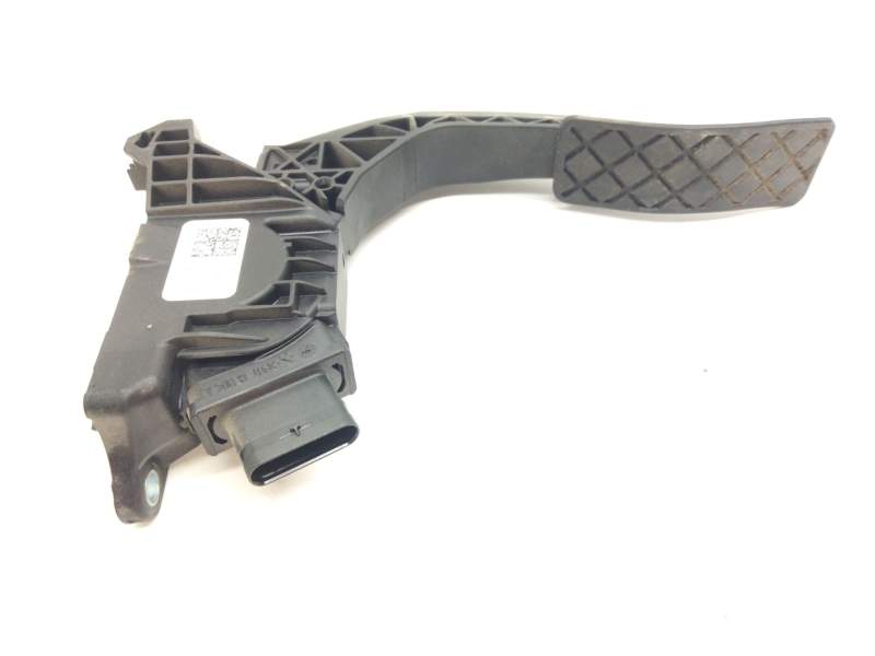Recambio de pedal acelerador para audi a4 berlina (8w2) 2.0 16v tdi referencia OEM IAM 8W1723523  