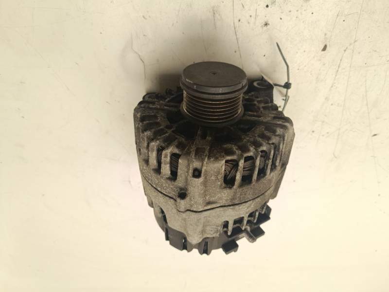Recambio de alternador para bmw 3 (e90) 318 d referencia OEM IAM 8507624  