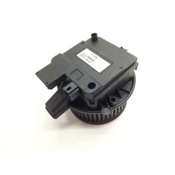 Recambio de motor calefaccion para audi a4 berlina (8w2) 2.0 16v tdi referencia OEM IAM 4M1820021  