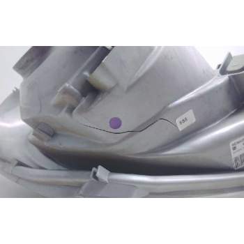 Recambio de faro derecho para opel vivaro referencia OEM IAM 7700311372  