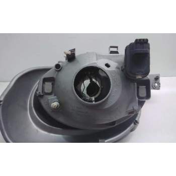Recambio de faro derecho para opel vivaro referencia OEM IAM 7700311372  