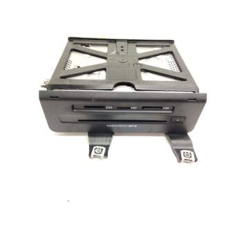 Recambio de sistema audio / radio cd para audi a4 berlina (8w2) 2.0 16v tdi referencia OEM IAM 28535933  