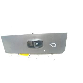 Recambio de mando elevalunas delantero derecho para hyundai matrix (fc) 1.5 crdi referencia OEM IAM 9358017000  