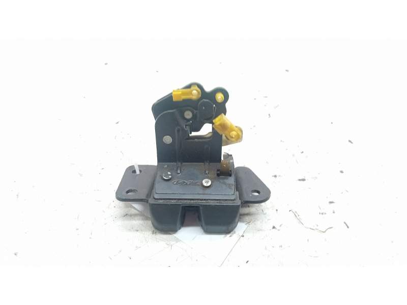 Recambio de cerradura maletero / porton para hyundai matrix (fc) 1.5 crdi referencia OEM IAM 8123017030  