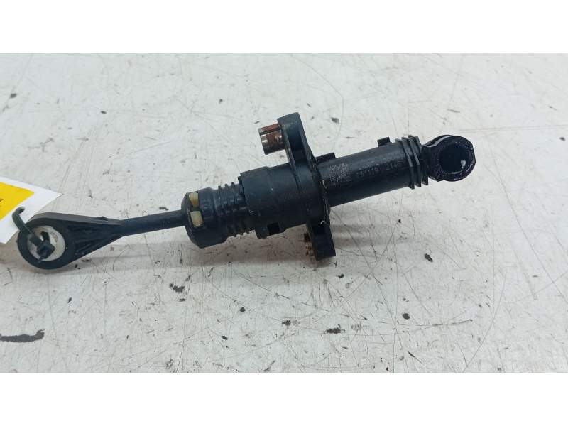 Recambio de bombin pedal embrague para volkswagen t-cross (c11, d31) 1.0 tsi referencia OEM IAM 2Q0721388  