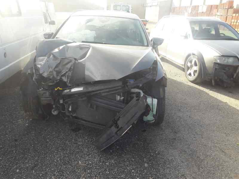 seat leon st (5f8) del año 2016