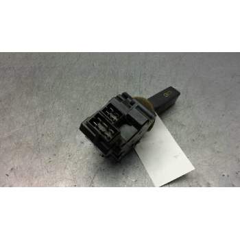 Recambio de mando luces para renault 19 hatchback (b/c53) 1.8 cat referencia OEM IAM 7700766407  