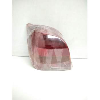 Recambio de piloto trasero izquierdo para ford fiesta berl./courier surf referencia OEM IAM 89FG13A603 7070865 