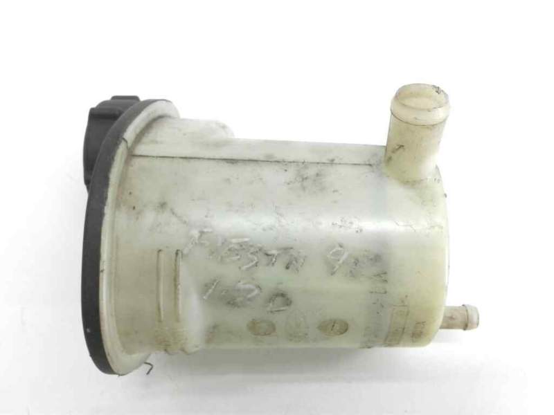 Recambio de deposito servo para ford fiesta (cbk) referencia OEM IAM 96FB3R700DA  