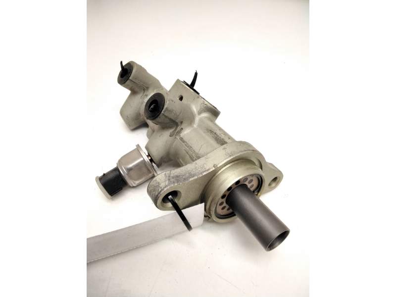 Recambio de bomba freno para nissan navara np300 (d40) 2.5 dci referencia OEM IAM W3234JT8 M662654 