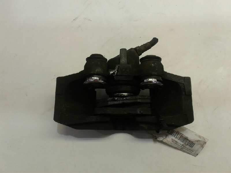 Recambio de pinza freno delantera derecha para renault twingo (co6) 1.2 (c066/67/68) referencia OEM IAM 7701203845  