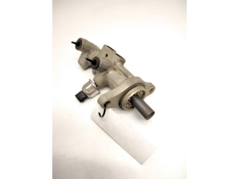 Recambio de bomba freno para nissan navara np300 (d40) 2.5 dci 4wd referencia OEM IAM W3234JT8 M662654 