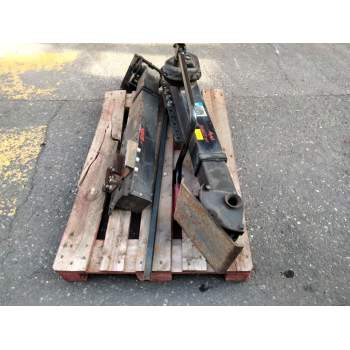 Recambio de pata semiremolque para lecitrailer sr-3e referencia OEM IAM S3888648120  